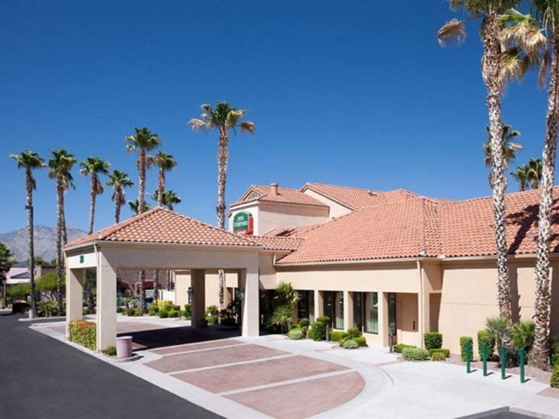 Hotel Courtyard By Marriott Tucson Williams Centre Exterior foto
